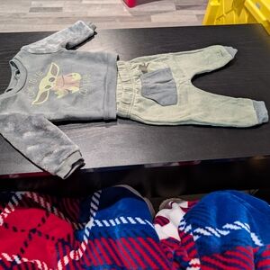 Star Wars Gray and Green Grogu Baby Outfit